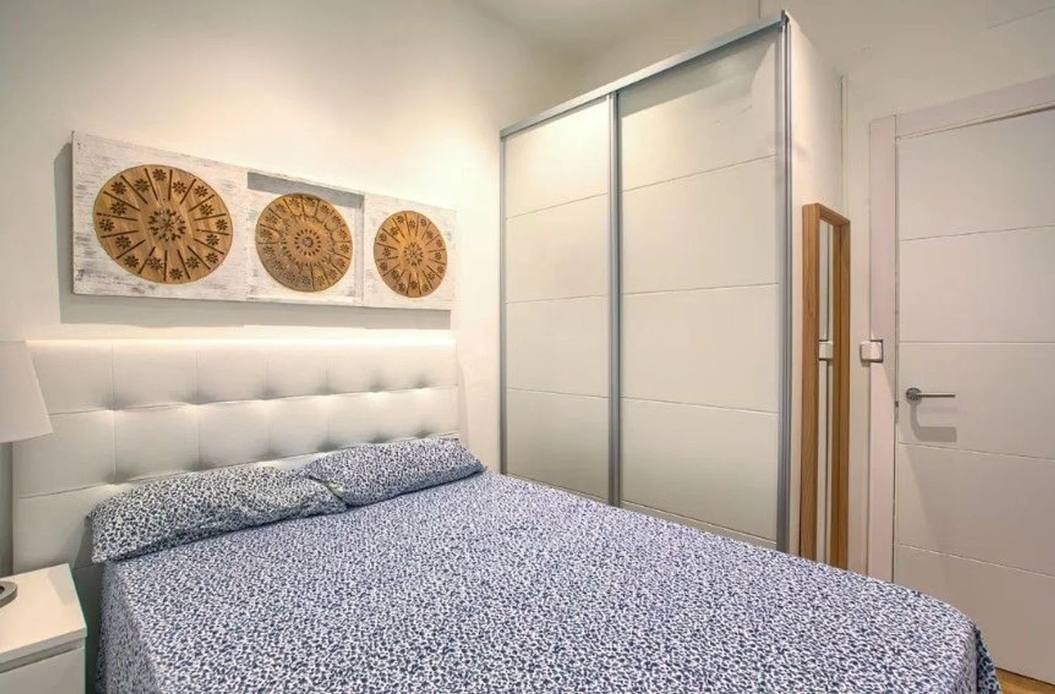 Piso en C. de Casto Plasencia, 6 - Foto 1