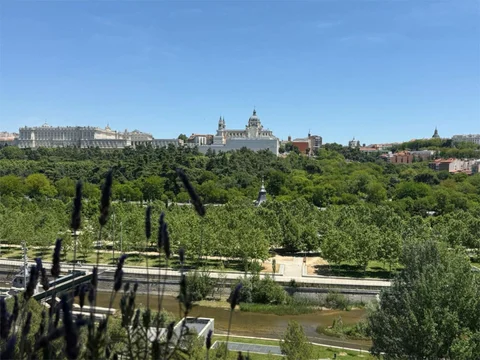 Piso en  Paseo del Marqués de Monistrol 5 - Foto 1