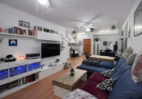 Piso en  Calle Transversal Sexta 6 - Foto 2