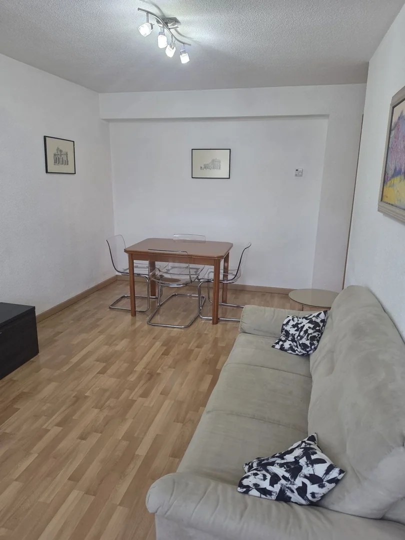 Piso en Calle de las Hermanas Alonso Barceló, 16, Vista Alegre - Foto 3