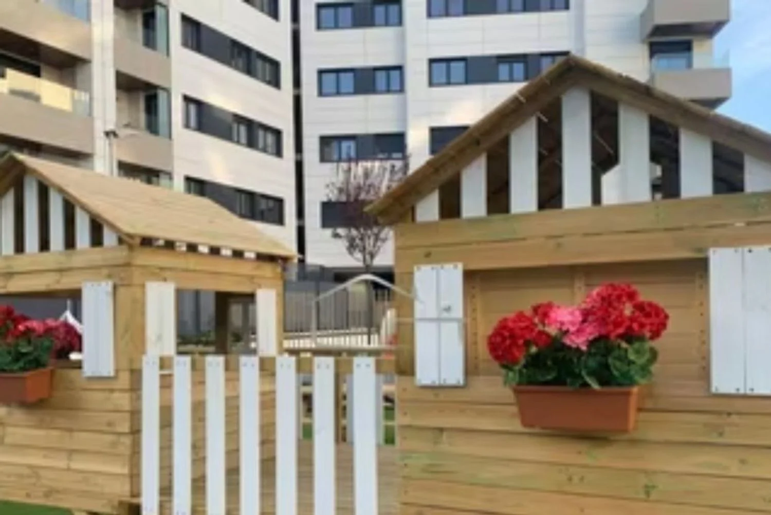 Piso en calle de Josefina Aldecoa, 90 - Foto 1