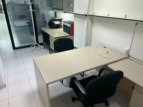 Local comercial en  Barcelona Capital - Foto 60