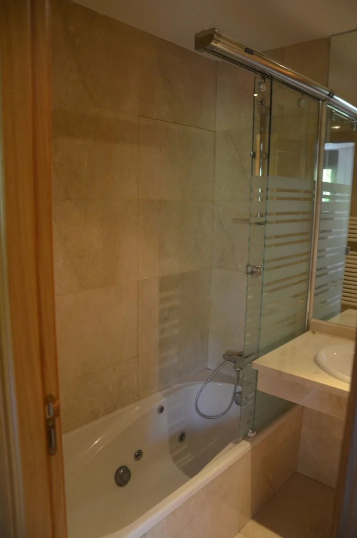 Piso en calle de la Bahía de Santander, 85 - Foto 11