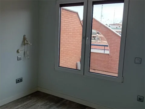 Ático en calle Calle de Embajadores 148 - Foto 5