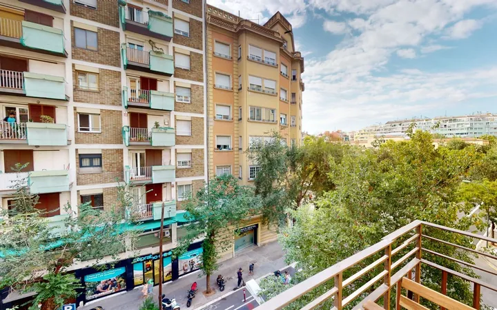 Piso en Calle de Sant Antoni Maria Claret, El Guinardó - Foto 4