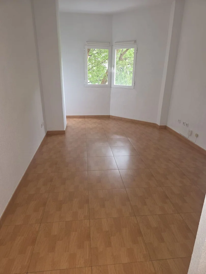 Piso en calle de Embajadores, 26 - Foto 1