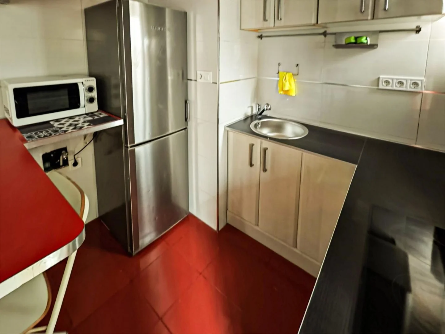 Piso en  Calle Almuradiel 280 - Foto 5