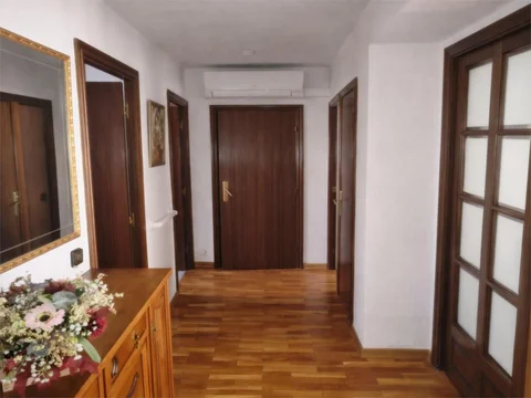 Piso en  Carrer del Concili de Trento 91 - Foto 5