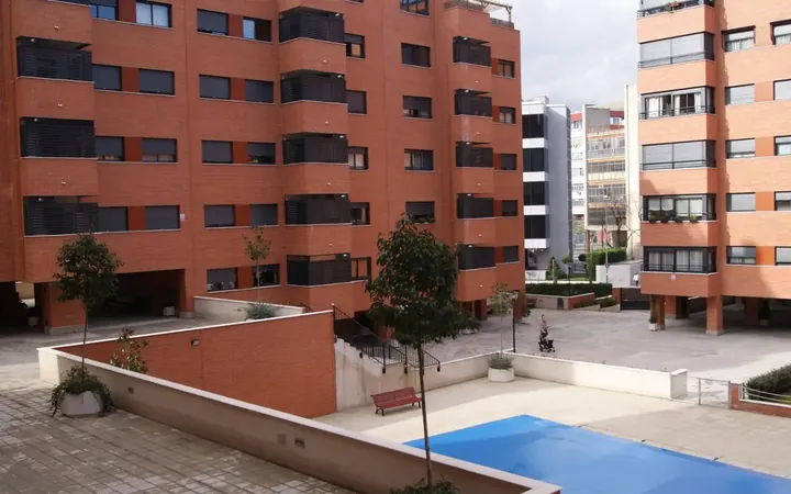 Piso en  Calle de Julián Camarillo 48 - Foto 4