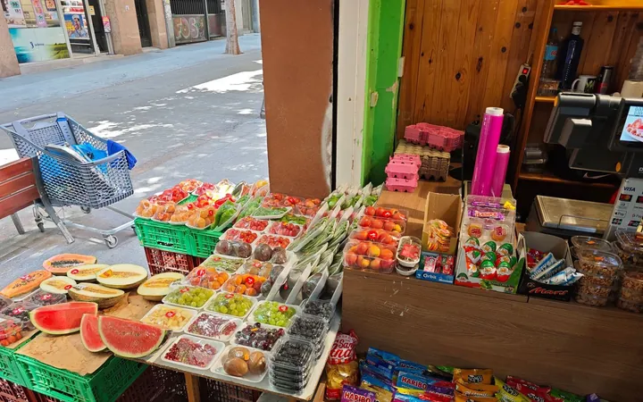 Local en Frutería en Calle de Rogent, 112, El Camp de l'Arpa del Clot - Foto 8