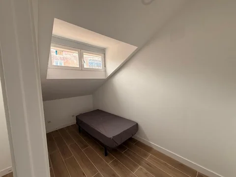 Dúplex en Barrio Moscardó - Foto 9