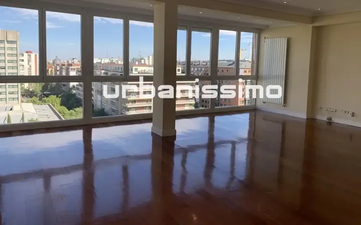 Piso en  Paseo de la Castellana - Foto 4