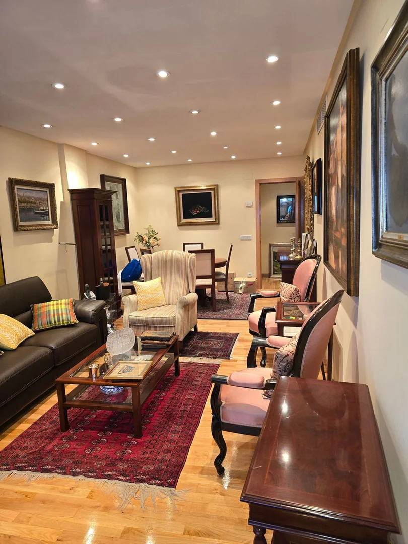 Piso en calle de Nicasio Gallego, 8 - Foto 2