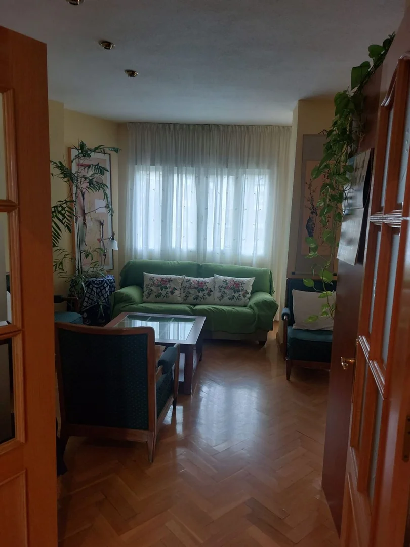 Piso en Barrio Virgen del Cortijo - Manoteras - Foto 3