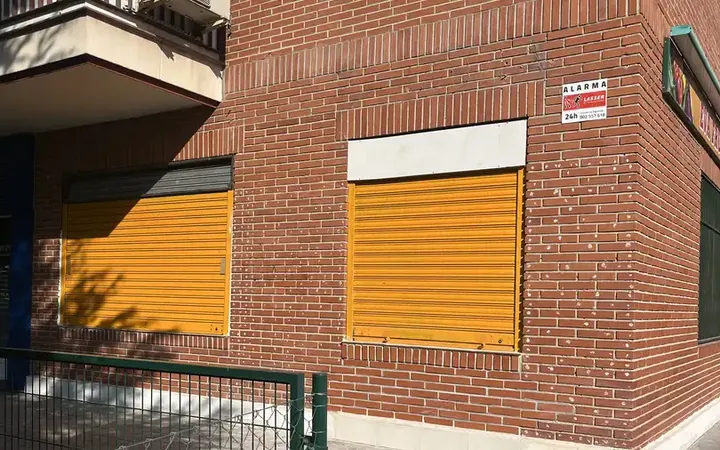 Local comercial en  Avenida de Santa Eugenia 21 - Foto 1
