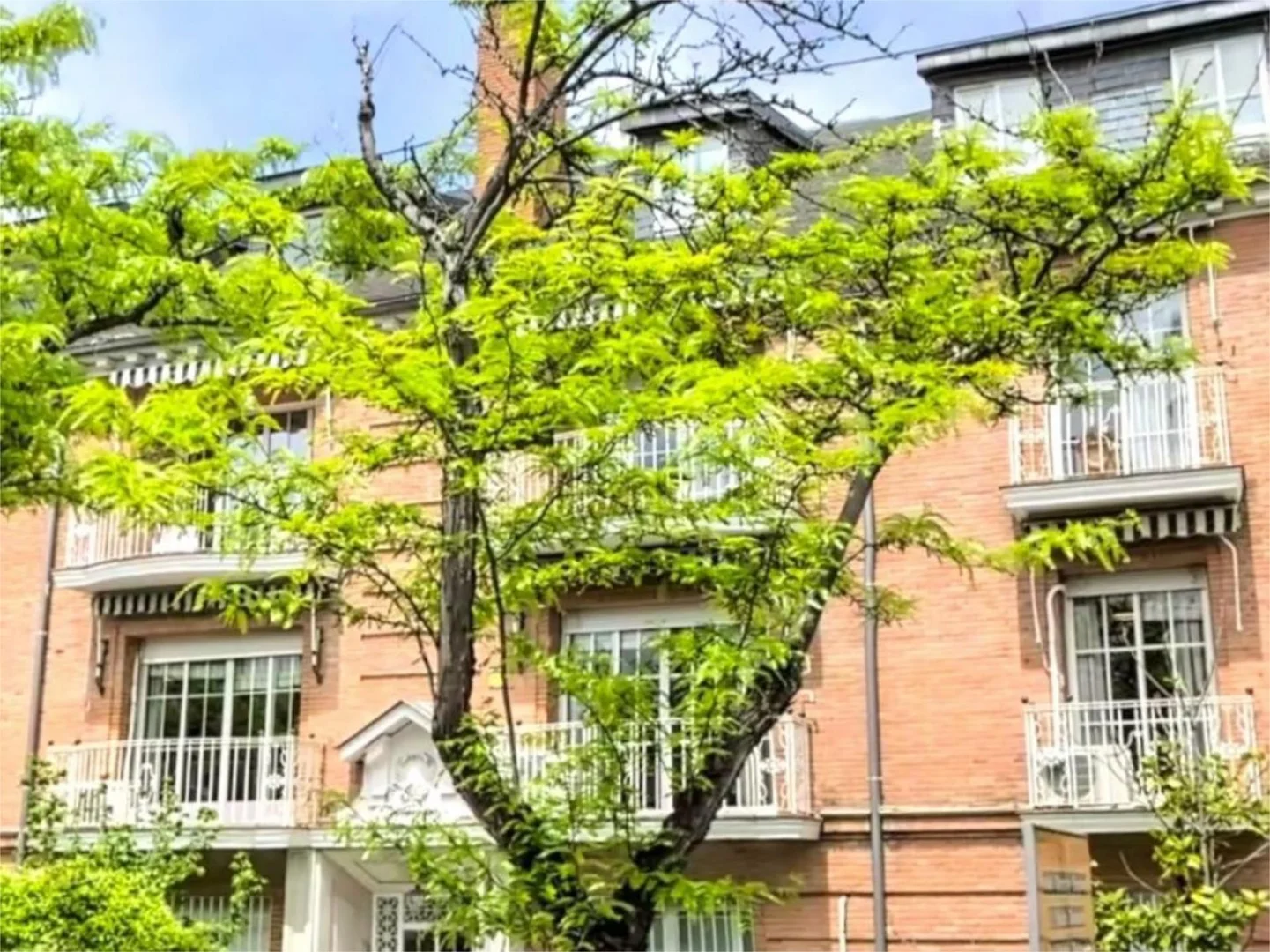 Piso en  Calle del Segre 14 - Foto 2