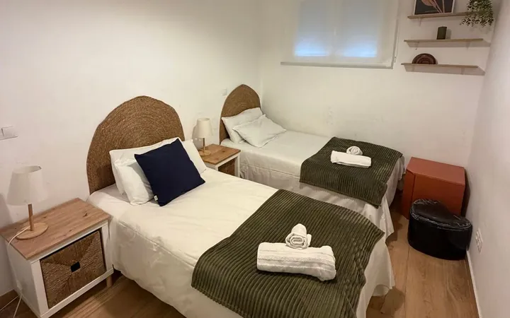 Piso en Calle de las Azucenas, 40, Valdeacederas - Foto 7
