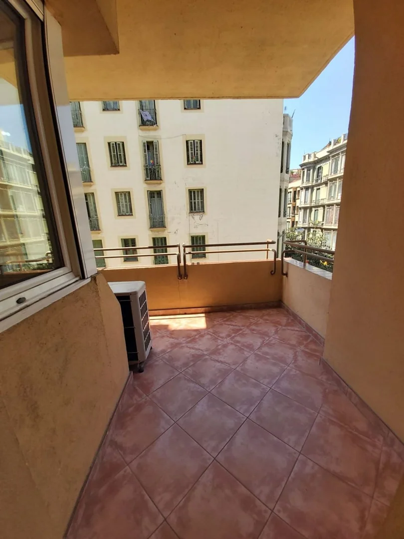 Piso en Travesía de Gràcia, 108 - Foto 2