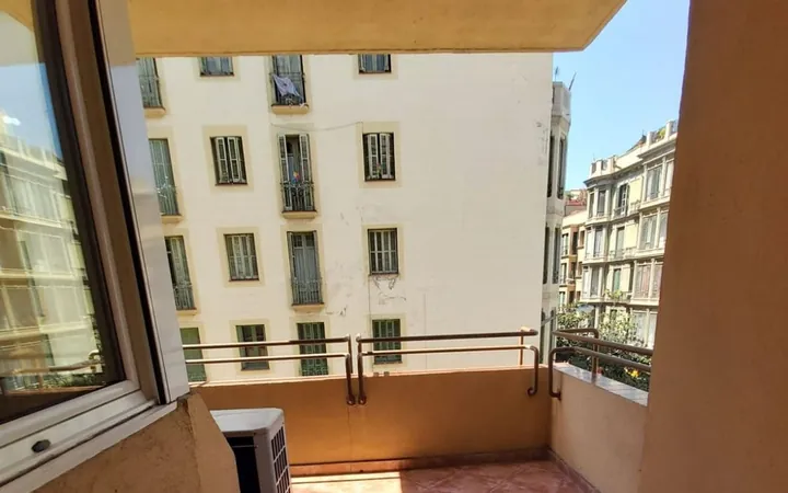 Piso en Travesía de Gràcia, 108 - Foto 2