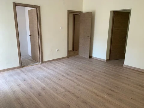 Piso en calle de Santoña, 24 - Foto 5