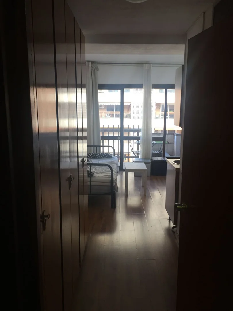 Estudio en calle de la Infanta Mercedes, 92 - Foto 12