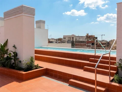 Piso en  Calle de Poblet 4 - Foto 1