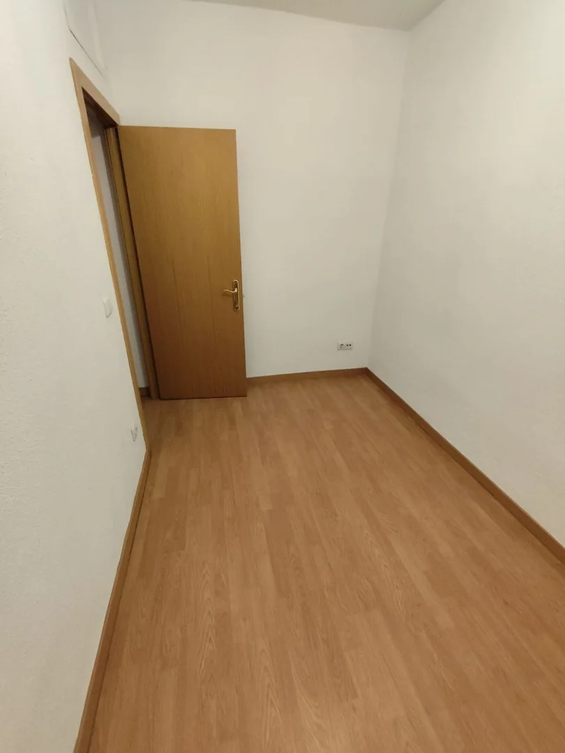 Piso en Calle de José María de Pereda, 28, Ventas - Foto 2