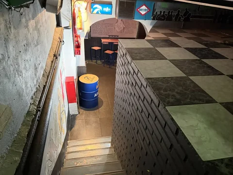 Local comercial en  Calle de Mauricio Legendre 3 - Foto 18