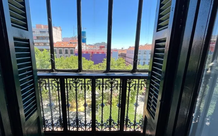 Piso en Plaza de Santa Bárbara, Chueca-Justicia - Foto 1