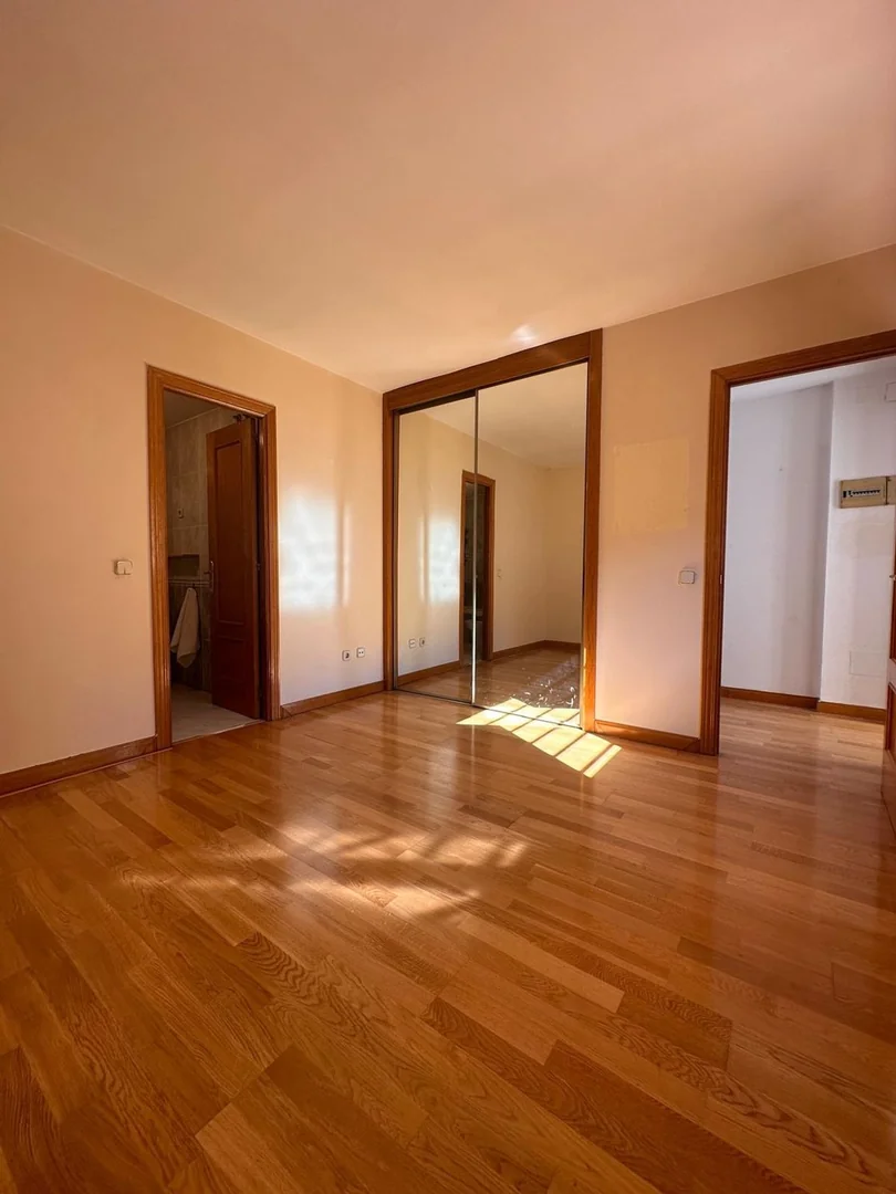 Piso en Calle de Caroli, Aravaca - Foto 2