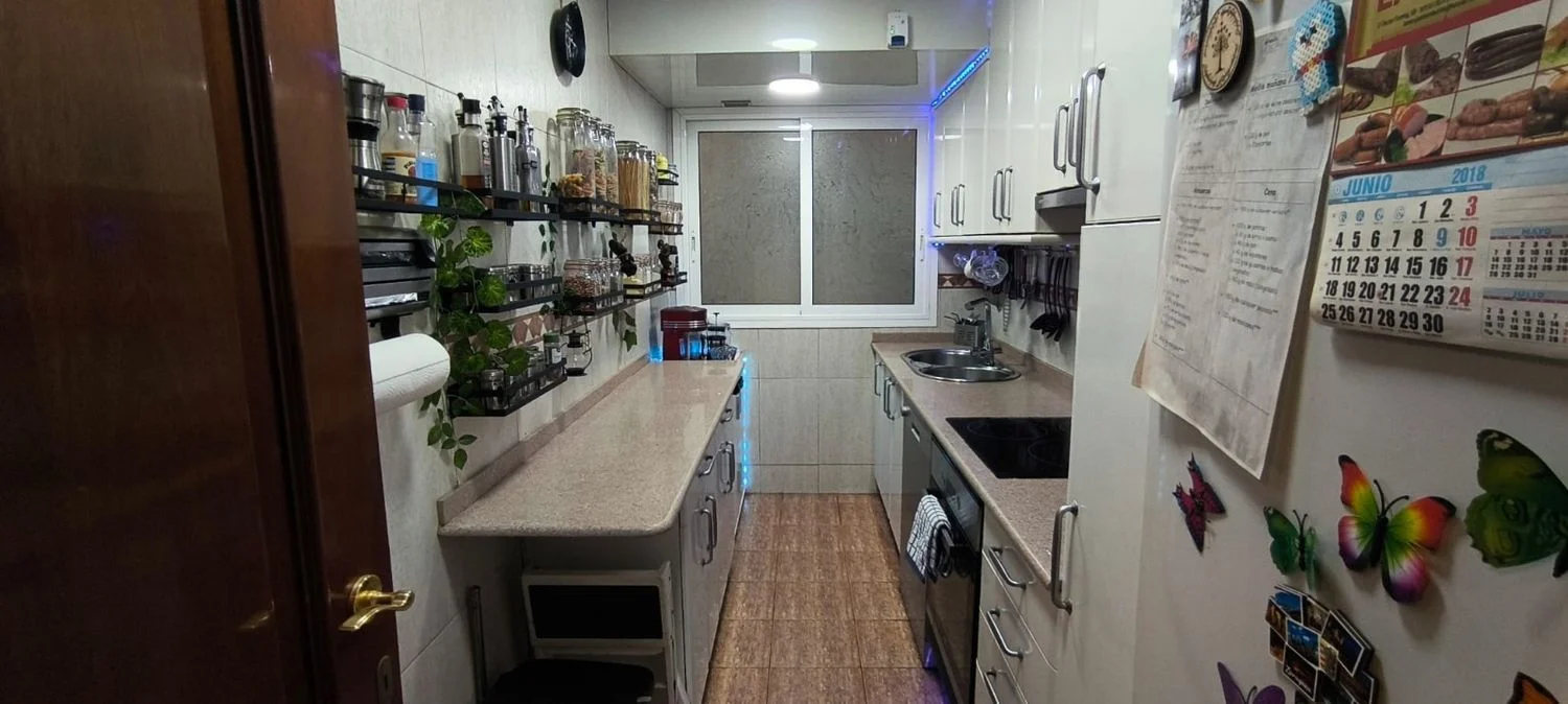 Piso en calle d'Espronceda, 6 - Foto 4