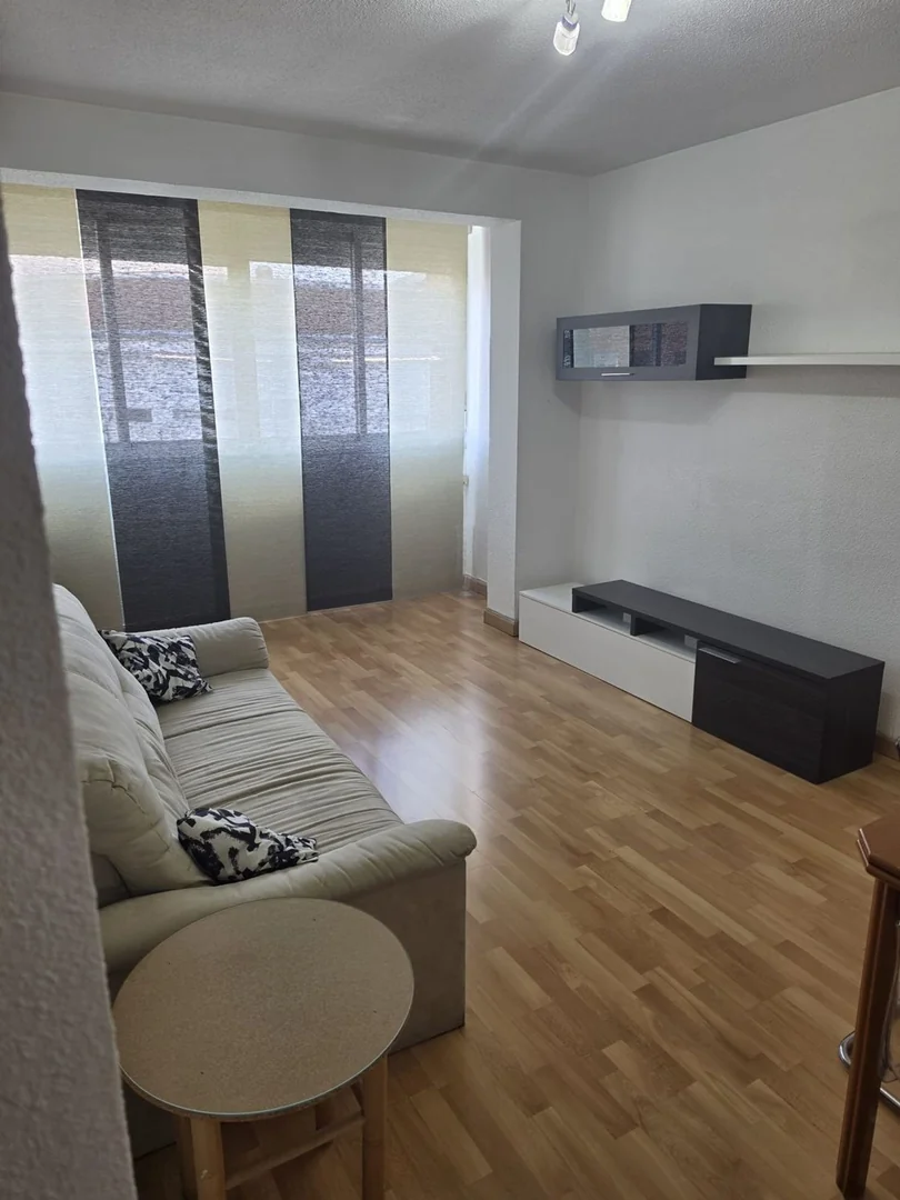Piso en Calle de las Hermanas Alonso Barceló, 16, Vista Alegre - Foto 4