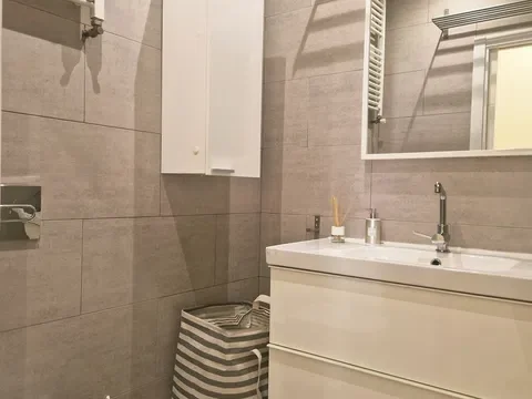 Piso en calle de la Infanta Mercedes, 97 - Foto 8