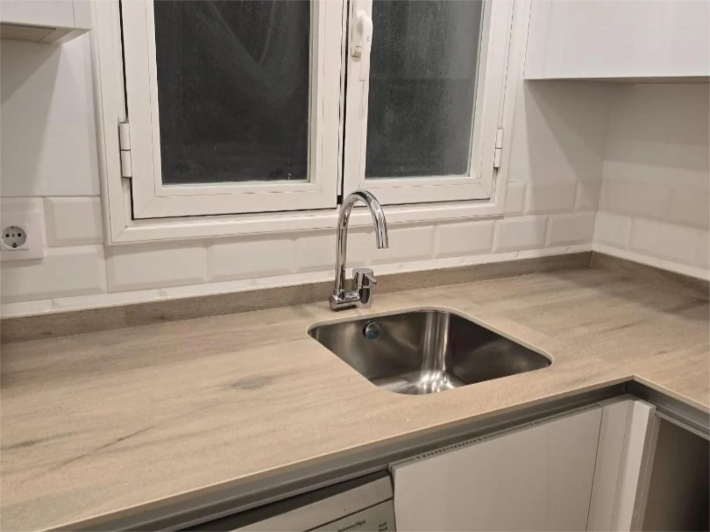 Piso en  Calle de Coslada 18 - Foto 10