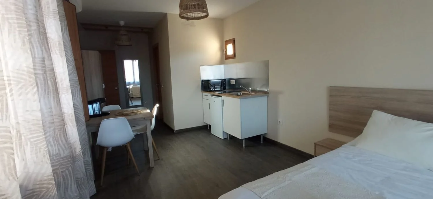 Estudio en calle de Santa Leonor, 28 - Foto 1