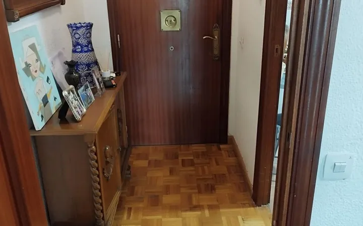Piso en Avenida de Cantabria, 38 - Foto 1