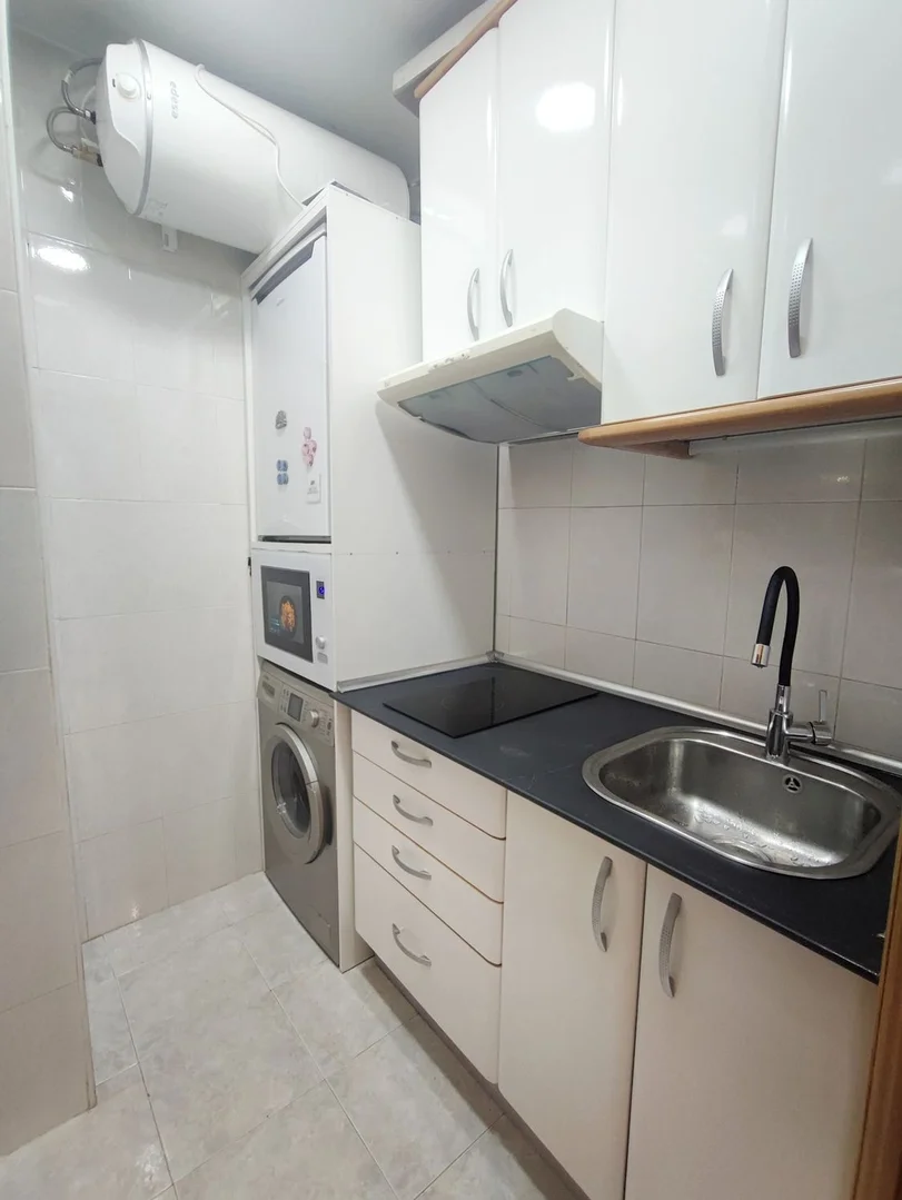 Estudio en Calle de Gravina, 21 - Foto 25