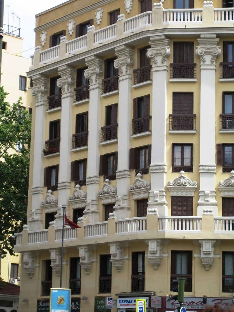 Piso en calle de alberto aguilera, 11 - Foto 6