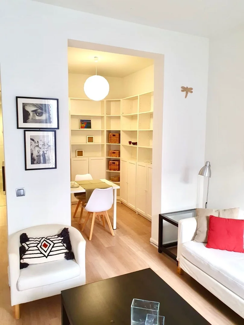 Piso en calle de Manuela Malasaña, 25 - Foto 6