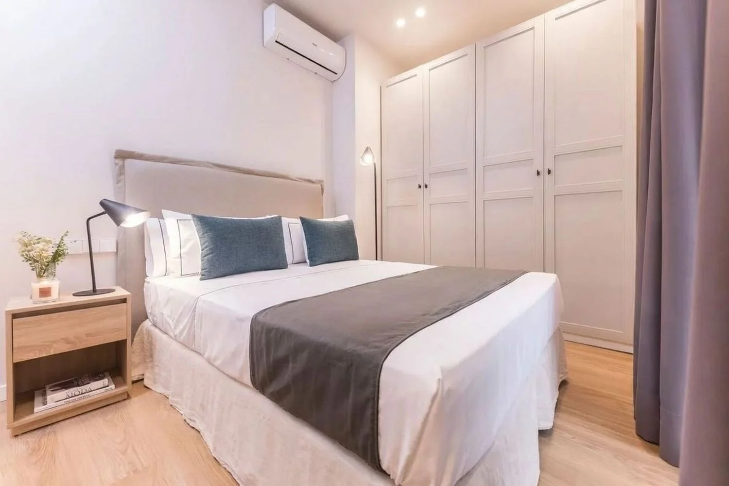 Piso en avenida de Gaudí, 74 - Foto 1