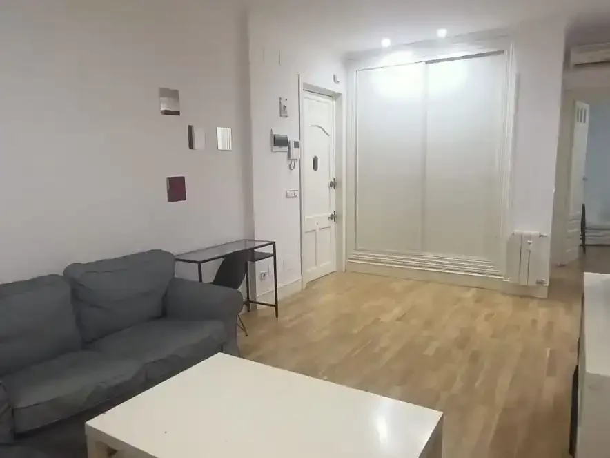 Piso en  Calle de Ibiza 13 - Foto 4