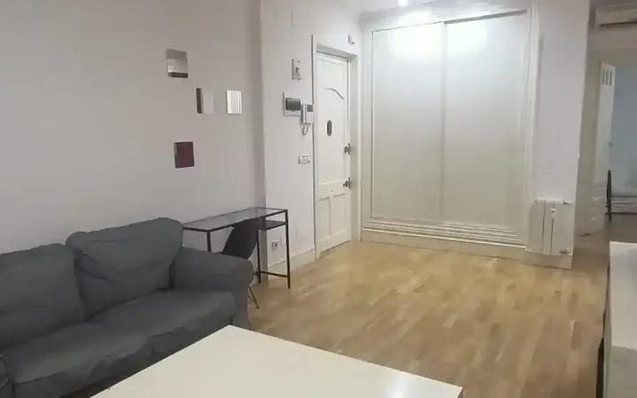 Piso en  Calle de Ibiza 13 - Foto 4