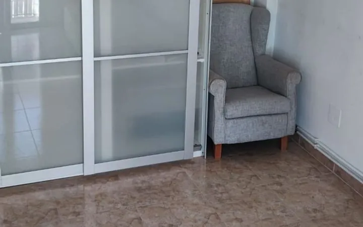 Piso en Calle de Francisca Armada, 7, Los Cármenes - Foto 2