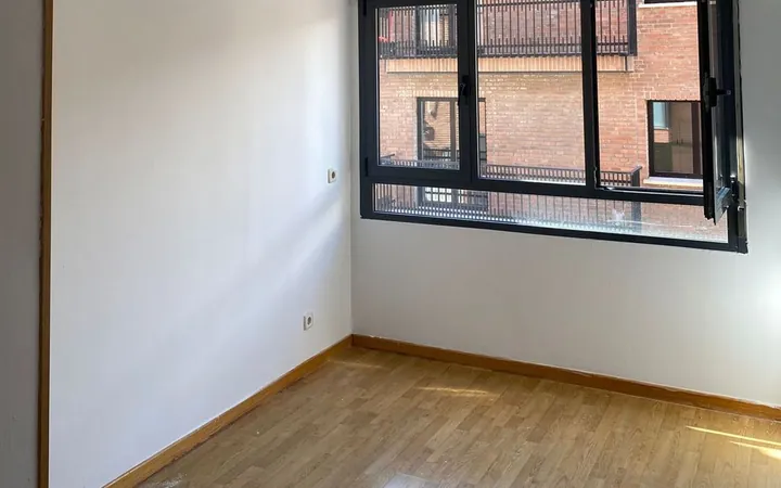Estudio en Josefina Veredas, Pradolongo - Foto 12
