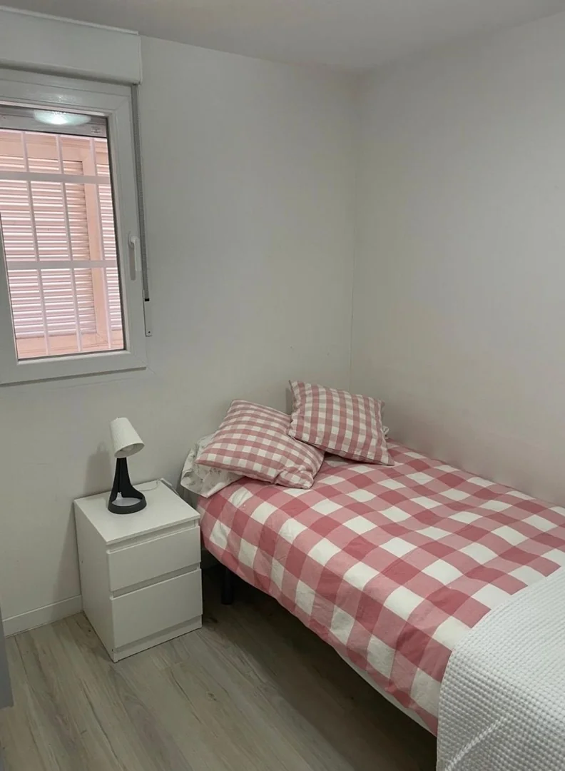 Piso en Valdezarza - Foto 6