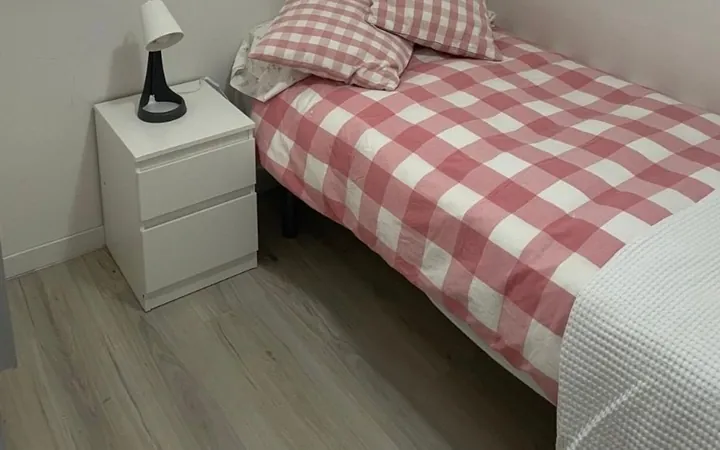 Piso en Valdezarza - Foto 6