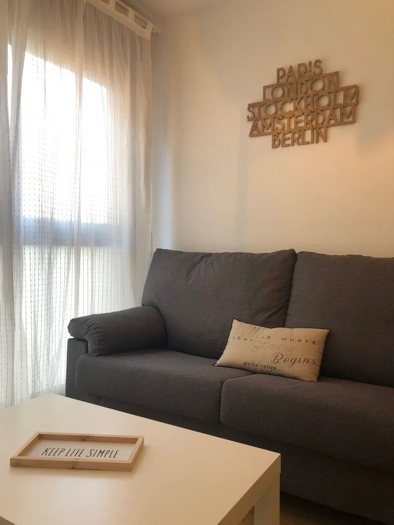 Piso en calle Islas Gilbert, 32 - Foto 3