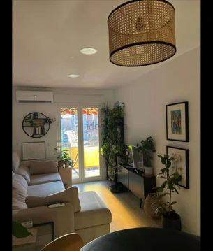 Piso en Barrio Valdeacederas - Foto 1