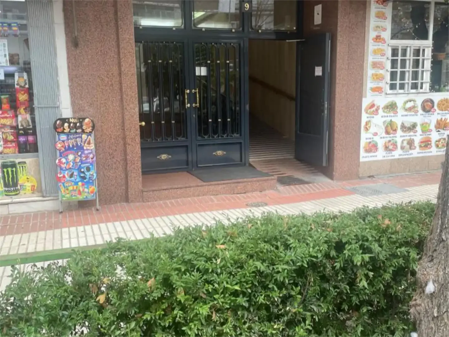 Piso en  Avenida Donostiarra 9 - Foto 2