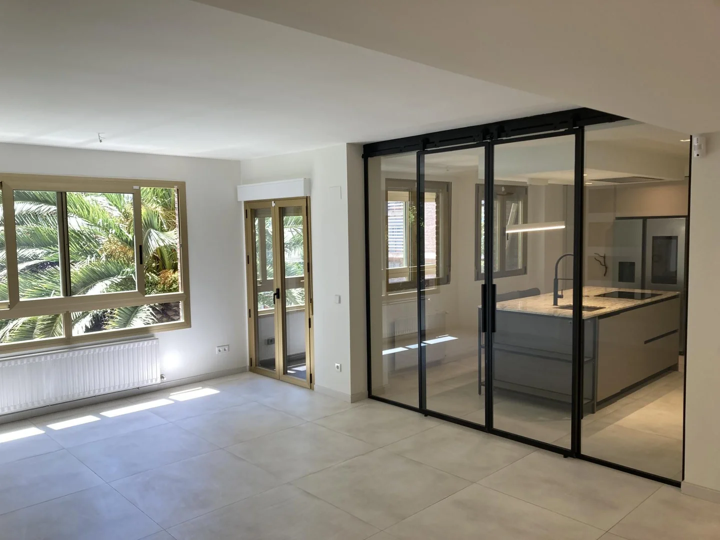 Piso en  Calle de Víctor Andrés Belaunde 50 - Foto 2